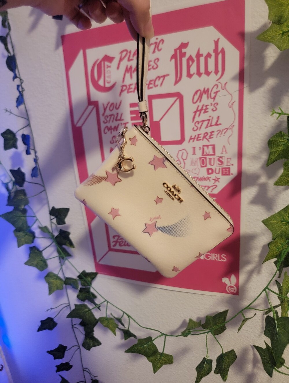 Adorable Star Pink And Beige Coach Wallet Wristlet With C Keychain